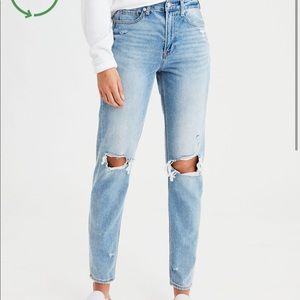 American Eagle Mom Jeans